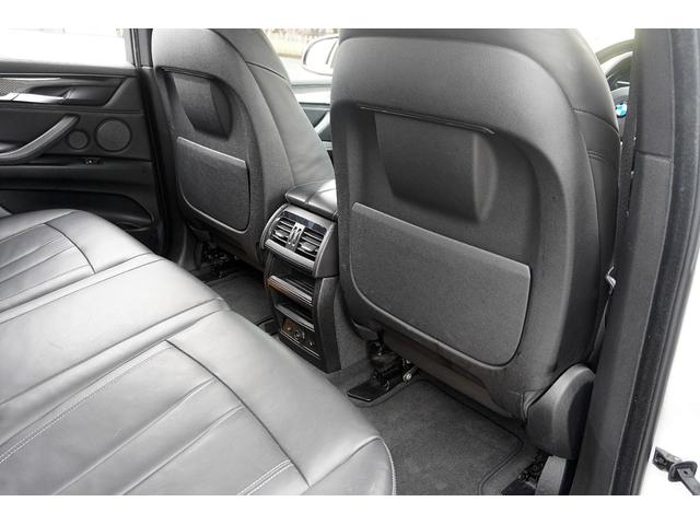 Ｘ５ Ｍ ベースグレード　Ｆ／Ｓ／Ｒ／カーボン／純正２１ＡＷ／黒革シート／純正ナビ／ＴＶ／Ｂカメラ／Ｂｌｕｅｔｏｏｔｈ／ＥＴＣ／スマートキー／プシュスタート／全周囲カメラ／ハーマンカートン／パノマミックスライディングルーフ／（27枚目）