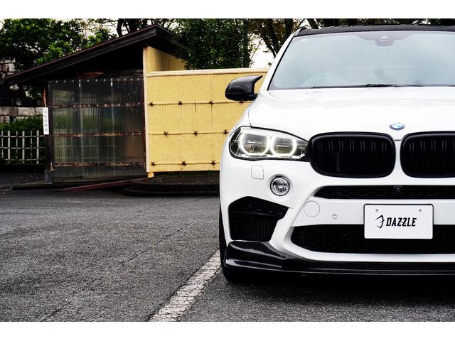 Ｘ５ Ｍ ベースグレード　Ｆ／Ｓ／Ｒ／カーボン／純正２１ＡＷ／黒革シート／純正ナビ／ＴＶ／Ｂカメラ／Ｂｌｕｅｔｏｏｔｈ／ＥＴＣ／スマートキー／プシュスタート／全周囲カメラ／ハーマンカートン／パノマミックスライディングルーフ／（53枚目）