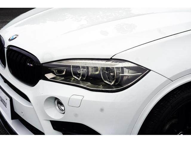 Ｘ５ Ｍ ベースグレード　Ｆ／Ｓ／Ｒ／カーボン／純正２１ＡＷ／黒革シート／純正ナビ／ＴＶ／Ｂカメラ／Ｂｌｕｅｔｏｏｔｈ／ＥＴＣ／スマートキー／プシュスタート／全周囲カメラ／ハーマンカートン／パノマミックスライディングルーフ／（58枚目）