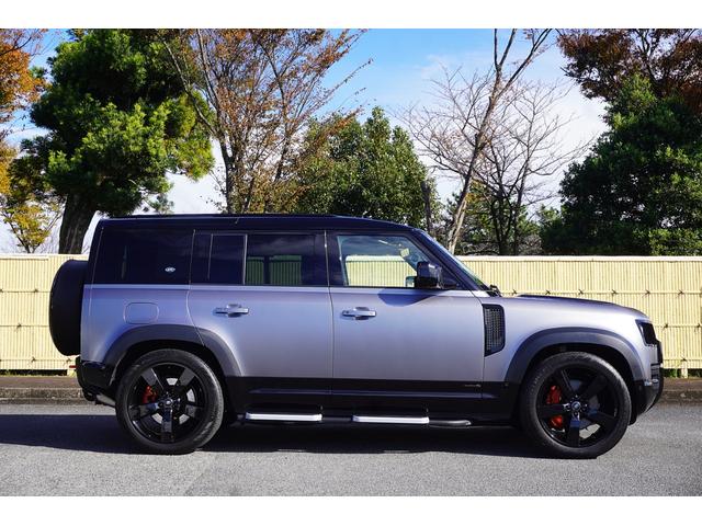 ディフェンダー 110X D300 サテンラッピング/純正2インチスタイル50982AW/スライディングパノマミックルーフ/サイドステップ/MERIDIANサウンド/地デジBカメラ/Bluetooth/ドラレコ/ETC/クールBOX(65枚目)