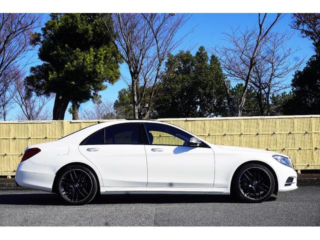 Ｓクラス Ｓ３００ｈエクスクルーシブ　ＡＭＧライン／黒革シート／ＡＭＧ２０ＡＷ／純正ナビ／ＴＶ／Ｂカメラ／Ｂｌｕｅｔｏｏｔｈ／ブルメスターサウンド／３６０度カメラ／パノマミックルーフ／ヘッドアップディスプレイ／（4枚目）