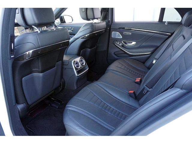 Ｓクラス Ｓ３００ｈエクスクルーシブ　ＡＭＧライン／黒革シート／ＡＭＧ２０ＡＷ／純正ナビ／ＴＶ／Ｂカメラ／Ｂｌｕｅｔｏｏｔｈ／ブルメスターサウンド／３６０度カメラ／パノマミックルーフ／ヘッドアップディスプレイ／（23枚目）
