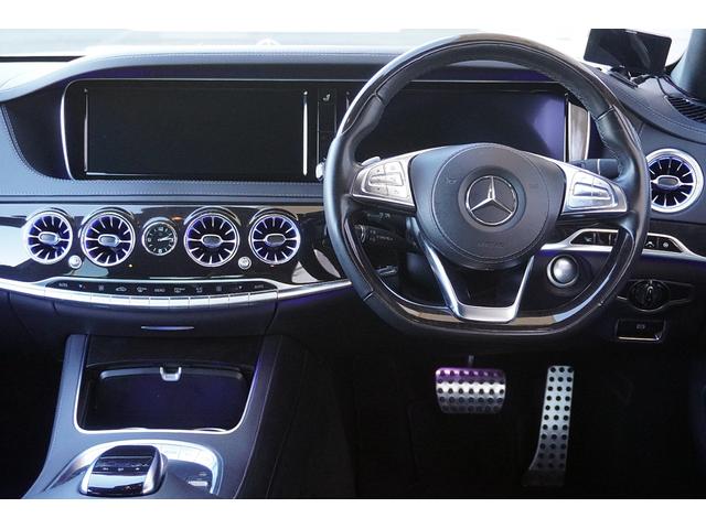 Ｓクラス Ｓ３００ｈエクスクルーシブ　ＡＭＧライン／黒革シート／ＡＭＧ２０ＡＷ／純正ナビ／ＴＶ／Ｂカメラ／Ｂｌｕｅｔｏｏｔｈ／ブルメスターサウンド／３６０度カメラ／パノマミックルーフ／ヘッドアップディスプレイ／（32枚目）