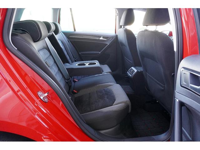 ゴルフヴァリアント ＴＳＩハイラインブルーモーションテクノロジー　ユーザー買取車両／純正ナビ／ＴＶ／Ｂｌｕｅｔｏｏｔｈ／Ｂカメラ／ＥＴＣ／前後ドライブレコーダー／純正アルミホイール／オートライト／プシュスタート／オートエアコン／電動格納ミラー／（23枚目）