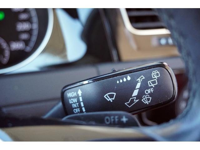 ゴルフヴァリアント ＴＳＩハイラインブルーモーションテクノロジー　ユーザー買取車両／純正ナビ／ＴＶ／Ｂｌｕｅｔｏｏｔｈ／Ｂカメラ／ＥＴＣ／前後ドライブレコーダー／純正アルミホイール／オートライト／プシュスタート／オートエアコン／電動格納ミラー／（33枚目）