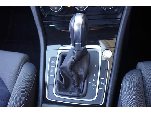 ゴルフヴァリアント ＴＳＩハイラインブルーモーションテクノロジー　ユーザー買取車両／純正ナビ／ＴＶ／Ｂｌｕｅｔｏｏｔｈ／Ｂカメラ／ＥＴＣ／前後ドライブレコーダー／純正アルミホイール／オートライト／プシュスタート／オートエアコン／電動格納ミラー／（40枚目）