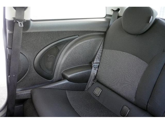 ＭＩＮＩ ワン　車検整備付き／プシュスタート／ナビ／ＴＶ／ＥＴＣ／クルーズコントロール／純正アルミホイール／キーレスエントリー／パワーステアリング／パワーウィンドウ／（22枚目）