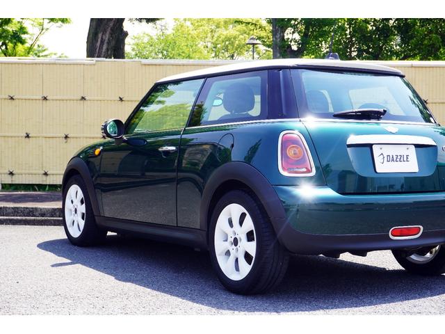 ＭＩＮＩ ワン　車検整備付き／プシュスタート／ナビ／ＴＶ／ＥＴＣ／クルーズコントロール／純正アルミホイール／キーレスエントリー／パワーステアリング／パワーウィンドウ／（64枚目）