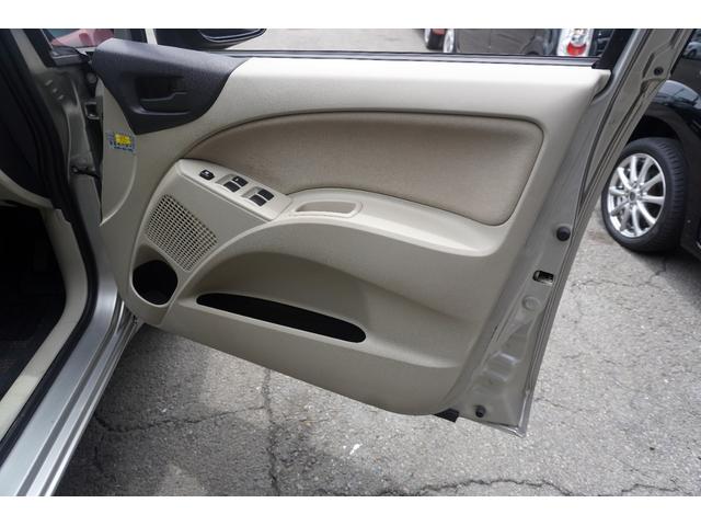 コルトプラス ベリー　車検整備付き／社外ナビタイ民チェーン／ＴＶ／／Ｂｌｕｅｔｏｏｔｈ／ＥＴＣ／オートエアコン／タイミングチェーン／キーレスエントリー／ベンチシート／（15枚目）