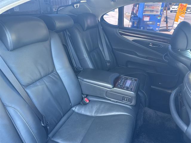 ＬＳ ＬＳ４６０Ｌ　エグゼクティブパッケージ（23枚目）