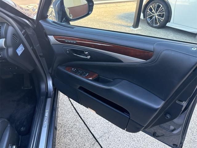 ＬＳ ＬＳ４６０Ｌ　エグゼクティブパッケージ（31枚目）