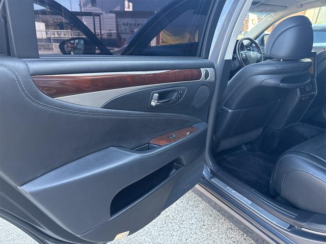 ＬＳ ＬＳ４６０Ｌ　エグゼクティブパッケージ（38枚目）