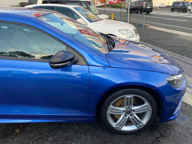 シロッコ R ・バンパースムージング・アルミホイール・ハッチバック・ターボ・革シート・スマートキー・車検付き・(5枚目)