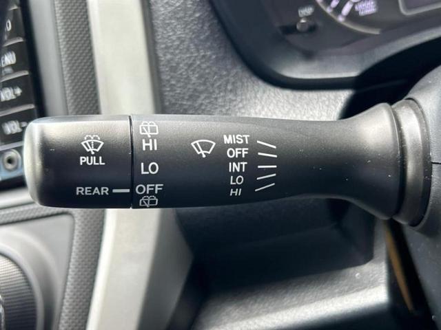 カローラフィールダー １．５Ｘ　新品タイヤ／保証書／純正　ＳＤナビ／トヨタセーフティセンス／車線逸脱防止支援システム／ヘッドランプ　ＬＥＤ／ＥＴＣ／ＥＢＤ付ＡＢＳ／横滑り防止装置／アイドリングストップ／バックモニター　バックカメラ（16枚目）