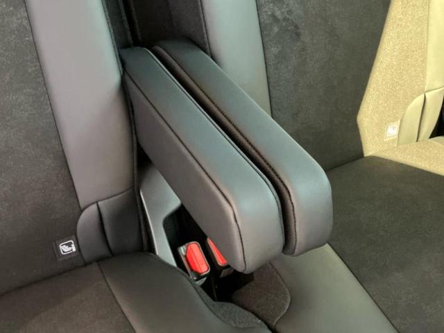 Ｎ－ＢＯＸカスタム ターボ　保証書／純正　９インチ　ナビ／ホンダセンシング／両側電動スライドドア／車線逸脱防止支援システム／パーキングアシスト　バックガイド／ドライブレコーダー　純正／ヘッドランプ　ＬＥＤ　ターボ　バックカメラ（32枚目）