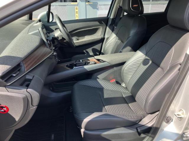 オーラ Gレザーエディション BOSE/純正 9インチ ナビ/インテリジェントルームミラー/エマージェンシーブレーキ/アラウンドビューモニター/車線逸脱防止支援システム/シート フルレザー/プロパイロット 革シート 全周囲カメラ(6枚目)