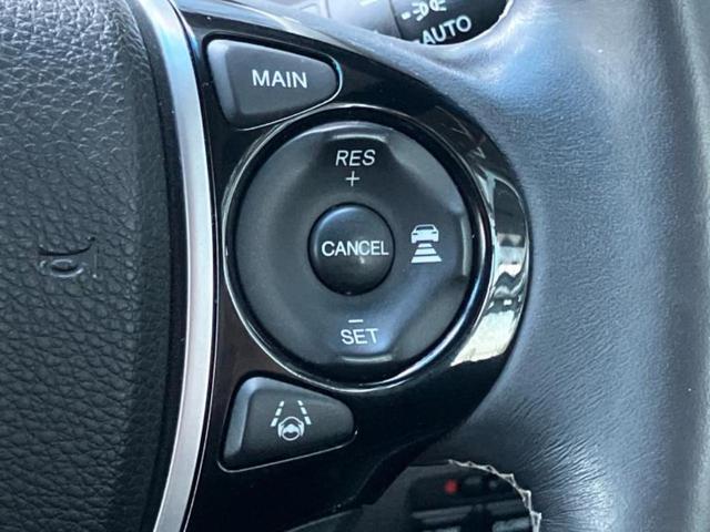 オデッセイ アブソルート・２０ｔｈアニバーサリー　保証書／純正　８インチ　ＳＤナビ／フリップダウンモニター　純正　１１インチ／ホンダセンシング／両側電動スライドドア／車線逸脱防止支援システム／シート　ハーフレザー　衝突被害軽減システム　バックカメラ（32枚目）