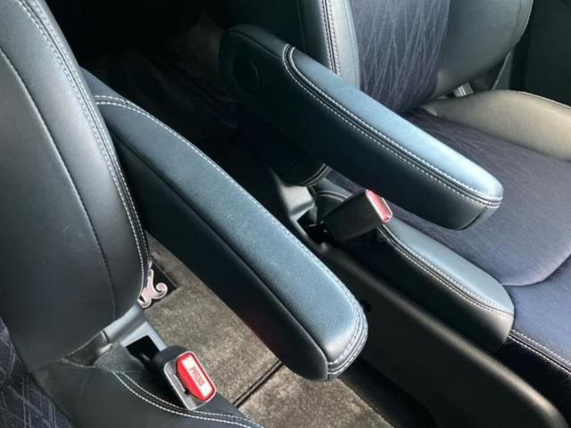 オデッセイ アブソルート・２０ｔｈアニバーサリー　保証書／純正　８インチ　ＳＤナビ／フリップダウンモニター　純正　１１インチ／ホンダセンシング／両側電動スライドドア／車線逸脱防止支援システム／シート　ハーフレザー　衝突被害軽減システム　バックカメラ（35枚目）