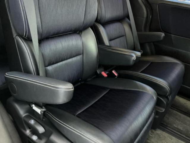 オデッセイ アブソルート・２０ｔｈアニバーサリー　保証書／純正　８インチ　ＳＤナビ／フリップダウンモニター　純正　１１インチ／ホンダセンシング／両側電動スライドドア／車線逸脱防止支援システム／シート　ハーフレザー　衝突被害軽減システム　バックカメラ（36枚目）