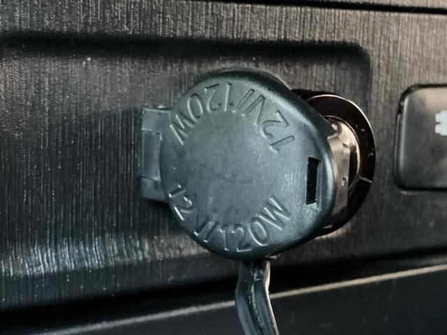 プリウスアルファ Ｇツーリングセレクション　新品タイヤ／保証書／純正　ＳＤナビ／トヨタセーフティセンス／車線逸脱防止支援システム／シート　ハーフレザー／パーキングアシスト　バックガイド／ドライブレコーダー　社外　衝突被害軽減システム　電動シート（39枚目）