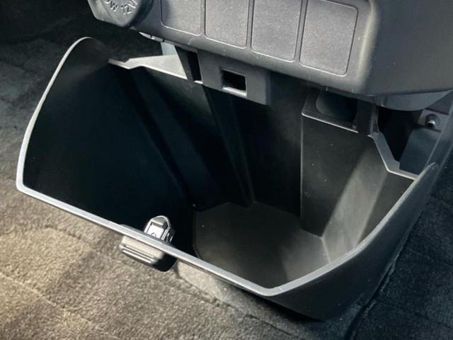 ルーミー カスタムG 新品タイヤ/純正 9インチ ナビ/スマートアシスト(トヨタ・ダイハツ)/両側電動スライドドア/車線逸脱防止支援システム/パーキングアシスト バックガイド/ドライブレコーダー 社外 衝突被害軽減システム(30枚目)