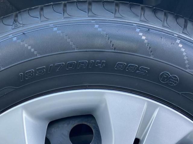 ノート ｅパワーＢ　保証書／インテリジェントルームミラー／エマージェンシーブレーキ／アラウンドビューモニター／車線逸脱防止支援システム／パーキングアシスト　バックガイド／ＥＴＣ／ＥＢＤ付ＡＢＳ／横滑り防止装置（43枚目）