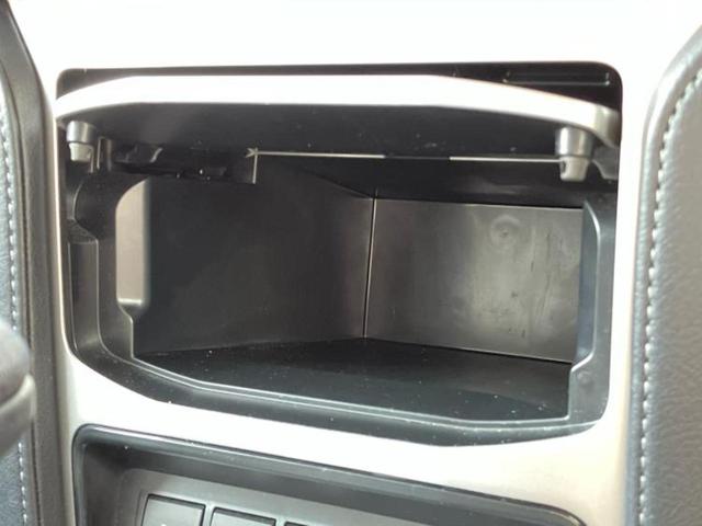 ランドクルーザープラド 4WD TX Lパッケージ 純正エアロ/保証書/純正 9インチ SDナビ/トヨタセーフティセンス/シートヒーター/車線逸脱防止支援システム/シート フルレザー/パーキングアシスト バックガイド/ドライブレコーダー 純正 革シート(42枚目)