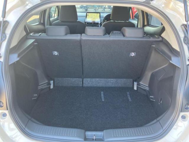 アクア Z ディスプレイオーディオ+ナビ10.5インチ/トヨタセーフティセンス/パノラミックビューモニター/車線逸脱防止支援システム/パーキングアシスト バックガイド/ドライブレコーダー 前後 全周囲カメラ(8枚目)