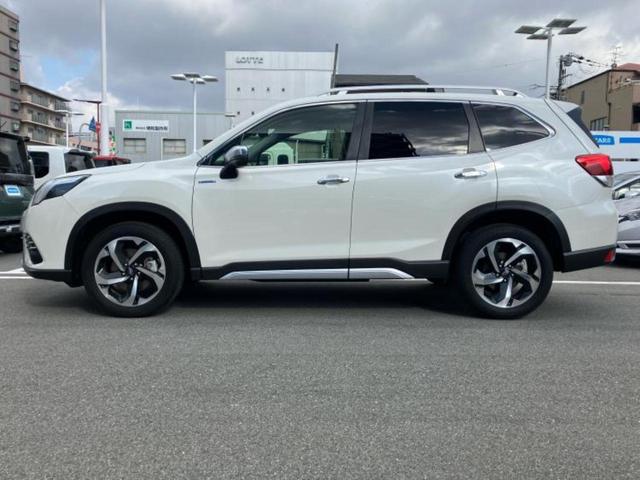 フォレスター 4WDアドバンス 新品タイヤ/保証書/純正 8インチ SDナビ/フリップダウンモニター 純正 10.1インチ/デジタルインナーミラー/アイサイト/シートヒーター 前席/車線逸脱防止支援システム/シート 合皮 電動シート(2枚目)