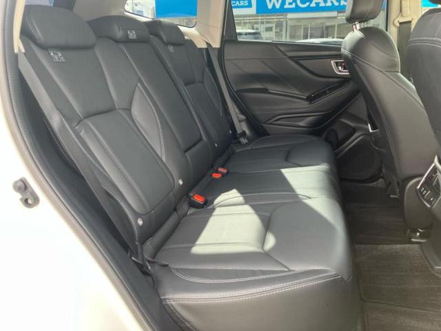 フォレスター 4WDアドバンス 新品タイヤ/保証書/純正 8インチ SDナビ/フリップダウンモニター 純正 10.1インチ/デジタルインナーミラー/アイサイト/シートヒーター 前席/車線逸脱防止支援システム/シート 合皮 電動シート(5枚目)