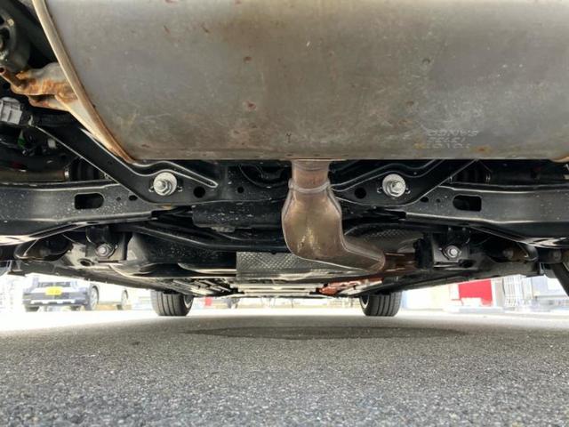 カローラツーリング ４ＷＤハイブリッドダブルバイビー　新品タイヤ／保証書／ディスプレイオーディオ＋ナビ１０インチ／衝突安全装置／車線逸脱防止支援システム／シート　ハーフレザー／ヘッドランプ　ＬＥＤ／ＥＴＣ／ＥＢＤ付ＡＢＳ／横滑り防止装置　バックカメラ（43枚目）