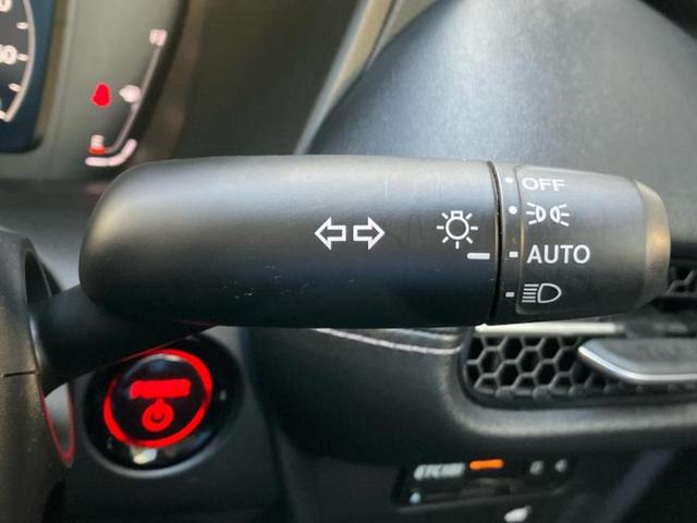 ZR-V eHEV Z BOSE/保証書/純正 SDナビ/ホンダセンシング/シートヒーター 前席/マルチビューカメラシステム/車線逸脱防止支援システム/シート 合皮/電動バックドア/ヘッドランプ LED/USBジャック(16枚目)