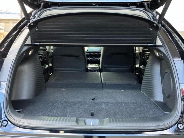 ZR-V eHEV Z BOSE/保証書/純正 SDナビ/ホンダセンシング/シートヒーター 前席/マルチビューカメラシステム/車線逸脱防止支援システム/シート 合皮/電動バックドア/ヘッドランプ LED/USBジャック(19枚目)