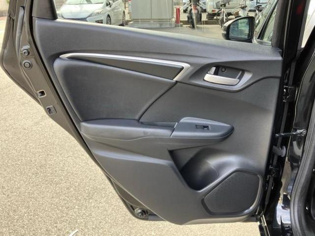 フィットハイブリッド ハイブリッド・Ｌパッケージ　保証書／純正　ＳＤナビ／シート　ハーフレザー／パーキングアシスト　バックガイド／ドライブレコーダー　前後／ヘッドランプ　ＬＥＤ／ＵＳＢジャック／Ｂｌｕｅｔｏｏｔｈ接続／ＥＴＣ　バックカメラ　ＤＶＤ再生（22枚目）