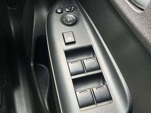 フィットハイブリッド ハイブリッド・Ｌパッケージ　保証書／純正　ＳＤナビ／シート　ハーフレザー／パーキングアシスト　バックガイド／ドライブレコーダー　前後／ヘッドランプ　ＬＥＤ／ＵＳＢジャック／Ｂｌｕｅｔｏｏｔｈ接続／ＥＴＣ　バックカメラ　ＤＶＤ再生（29枚目）