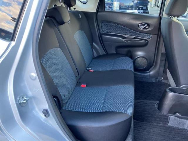 ノート Xエマブレパッケージ 純正 SDナビ/エマージェンシーブレーキ/車線逸脱防止支援システム/Bluetooth接続/EBD付ABS/横滑り防止装置/アイドリングストップ/地上波デジタルチューナー/禁煙車/エアバッグ 運転席(5枚目)