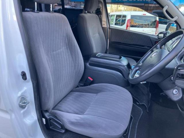 ハイエースバン ロングスーパーＧＬ　新品タイヤ／保証書／社外　ＳＤナビ／ドライブレコーダー　社外／ヘッドランプ　ＨＩＤ／Ｂｌｕｅｔｏｏｔｈ接続／ＥＴＣ／バックモニター／ＤＶＤ／禁煙車／エアバッグ　運転席／パワーウインドウ　バックカメラ（4枚目）