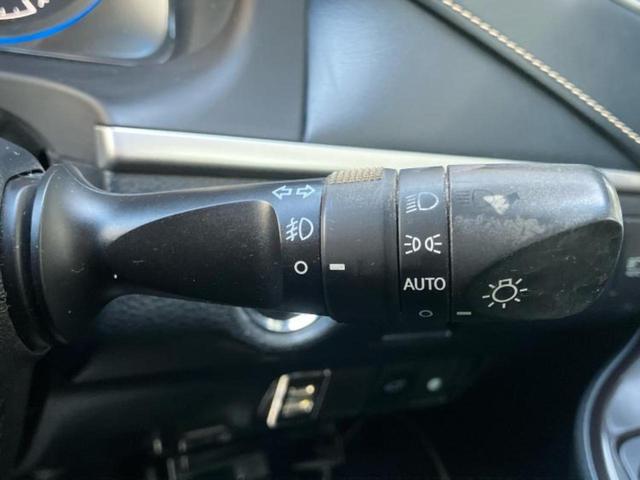 ハリアー プレミアム　保証書／純正　９インチ　ＳＤナビ／トヨタセーフティセンス／車線逸脱防止支援システム／シート　ハーフレザー／電動バックドア／ドライブレコーダー　社外／ヘッドランプ　ＬＥＤ／Ｂｌｕｅｔｏｏｔｈ接続　ＥＴＣ（16枚目）