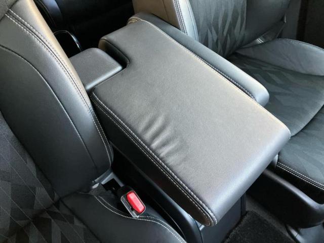 オデッセイハイブリッド ハイブリッドアブソルート・ＥＸホンダセンシング　保証書／純正　９インチ　ＳＤナビ／ホンダセンシング／両側電動スライドドア／シートヒーター　前席／マルチビューカメラシステム／車線逸脱防止支援システム／シート　ハーフレザー　衝突被害軽減システム　記録簿（34枚目）