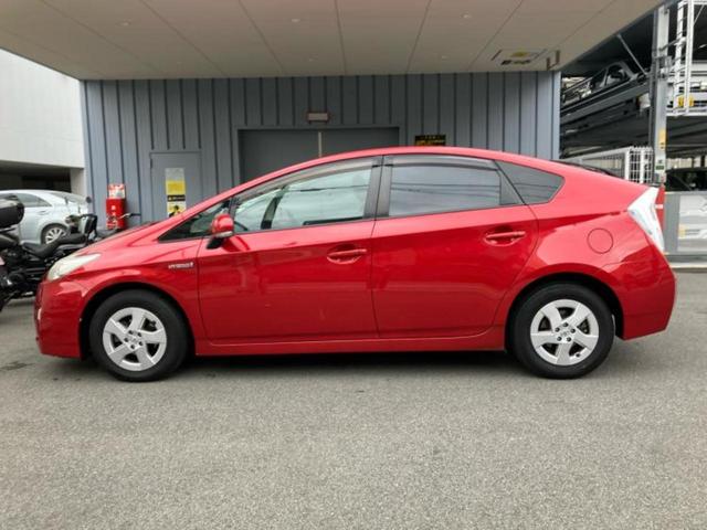 プリウス S 保証書/社外 SDナビ/ETC/EBD付ABS/横滑り防止装置/アイドリングストップ/ワンセグTV/DVD/エアバッグ 運転席/エアバッグ 助手席/エアバッグ サイド ワンオーナー DVD再生(2枚目)