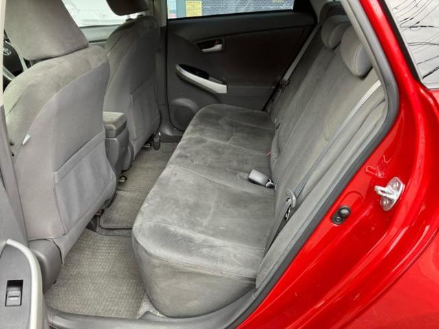 プリウス S 保証書/社外 SDナビ/ETC/EBD付ABS/横滑り防止装置/アイドリングストップ/ワンセグTV/DVD/エアバッグ 運転席/エアバッグ 助手席/エアバッグ サイド ワンオーナー DVD再生(7枚目)