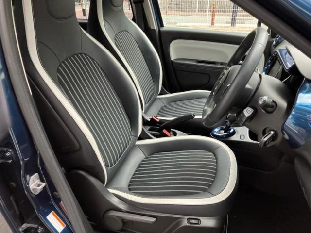 トゥインゴ インテンス　保証書／ディスプレイオーディオ／ヘッドランプ　ＬＥＤ／ＥＴＣ／ＥＢＤ付ＡＢＳ／横滑り防止装置／アイドリングストップ／エアバッグ　運転席／エアバッグ　助手席／エアバッグ　サイド／ＭＴモード付き　記録簿（4枚目）