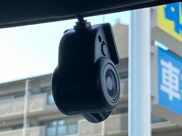 タント カスタムＲＳ　保証書／純正　９インチ　ＳＤナビ／スマートアシスト（トヨタ・ダイハツ）／両側電動スライドドア／シートヒーター　前席／パノラマモニター／車線逸脱防止支援システム／シート　ハーフレザー　全周囲カメラ（37枚目）