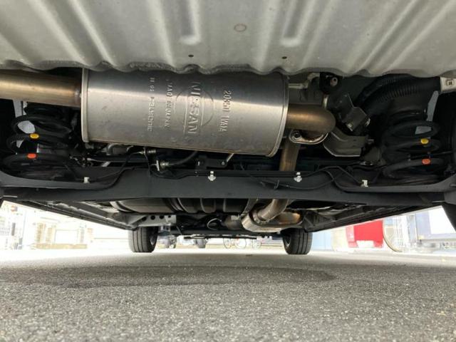 セレナ ハイウェイスターVセレクション 新品タイヤ/純正 9インチ メモリーナビ/エマージェンシーブレーキ/両側電動スライドドア/アラウンドビューモニター/車線逸脱防止支援システム/パーキングアシスト バックガイド 衝突被害軽減システム(52枚目)