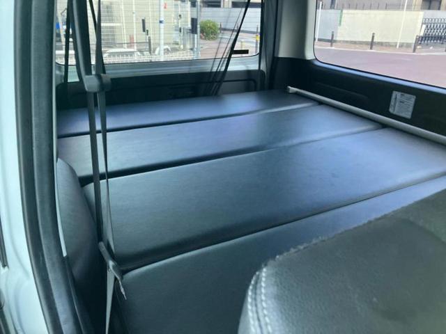 ハイエースバン ロングスーパーGLダークプライム 新品タイヤ/保証書/社外 SDナビ/フリップダウンモニター 社外 10.1インチ/両側電動スライドドア/ヘッドランプ LED/Bluetooth接続/ETC/ABS/フルセグTV/DVD 後席モニター(6枚目)