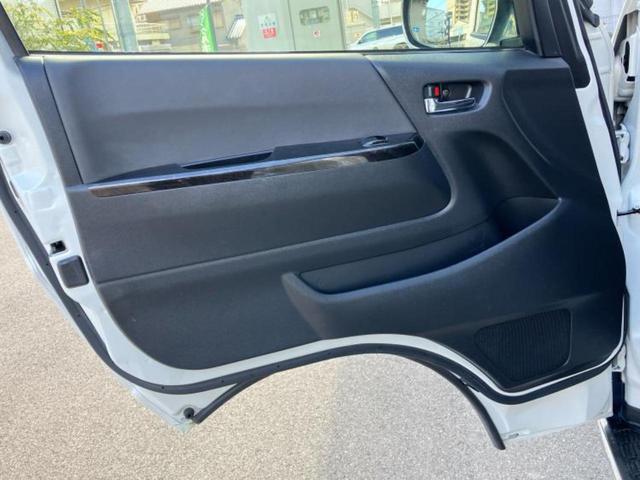 ハイエースバン ロングスーパーGLダークプライム 新品タイヤ/保証書/社外 SDナビ/フリップダウンモニター 社外 10.1インチ/両側電動スライドドア/ヘッドランプ LED/Bluetooth接続/ETC/ABS/フルセグTV/DVD 後席モニター(21枚目)