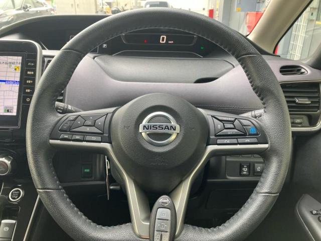 セレナ ハイウェイスターＶ　新品タイヤ／保証書／純正　１０インチ　ＳＤナビ／フリップダウンモニター／エマージェンシーブレーキ／両側電動スライドドア／車線逸脱防止支援システム／パーキングアシスト　バックガイド　衝突被害軽減システム（16枚目）