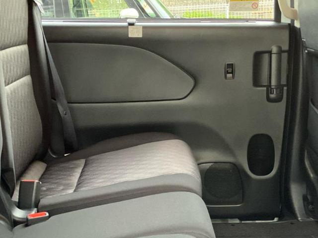 セレナ ハイウェイスターＶ　新品タイヤ／保証書／純正　１０インチ　ＳＤナビ／フリップダウンモニター／エマージェンシーブレーキ／両側電動スライドドア／車線逸脱防止支援システム／パーキングアシスト　バックガイド　衝突被害軽減システム（24枚目）