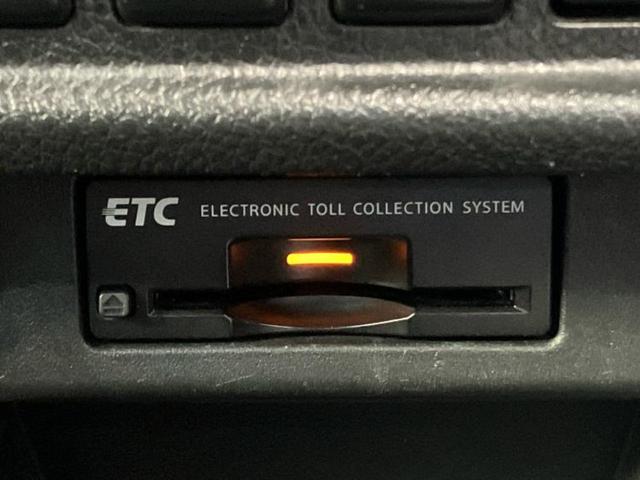 エルグランド ハイウェイスターＳ　保証書／純正　ＨＤＤナビ／両側電動スライドドア／アラウンドビューモニター／シート　ハーフレザー／ヘッドランプ　ＬＥＤ／Ｂｌｕｅｔｏｏｔｈ接続／ＥＴＣ／ＥＢＤ付ＡＢＳ／横滑り防止装置　全周囲カメラ（28枚目）