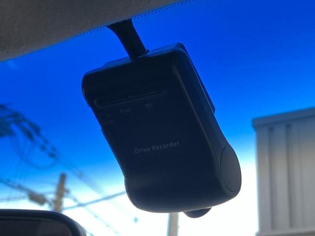 エルグランド ハイウェイスターＳ　保証書／純正　ＨＤＤナビ／両側電動スライドドア／アラウンドビューモニター／シート　ハーフレザー／ヘッドランプ　ＬＥＤ／Ｂｌｕｅｔｏｏｔｈ接続／ＥＴＣ／ＥＢＤ付ＡＢＳ／横滑り防止装置　全周囲カメラ（44枚目）